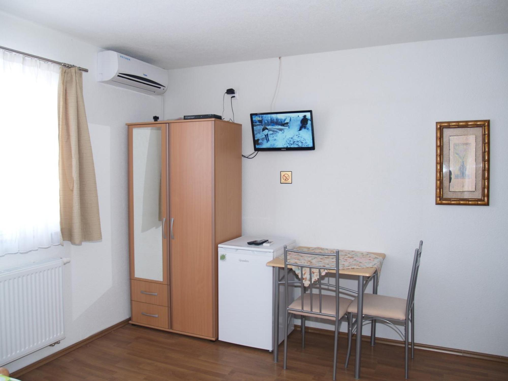 Guest House Mijic Кореница Стая снимка